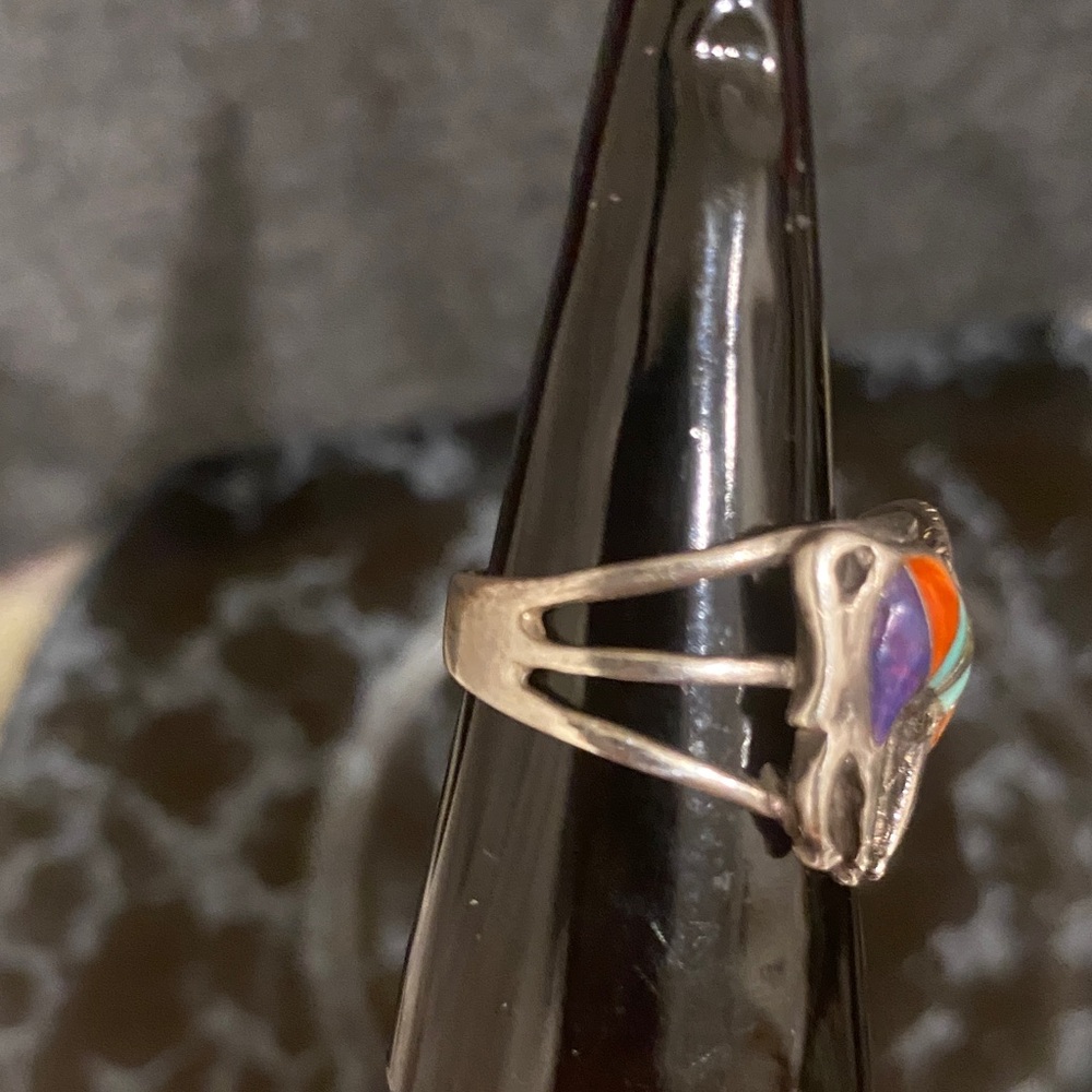 925 Zuni Sterling Silver Horse Ring with,Coral, Mother of PearTurquoise Sz6 - Picture 3 of 4